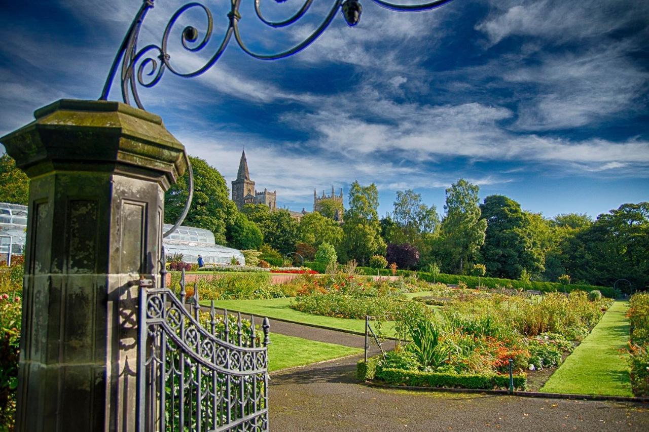 No 10 - By Staydunfermline Buitenkant foto